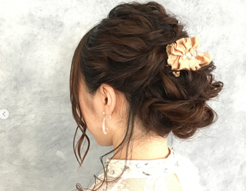 ルーズヘアアレンジ
